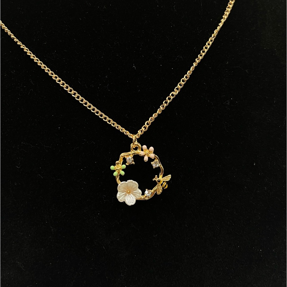 Spring Necklace - Picture 3 of 5